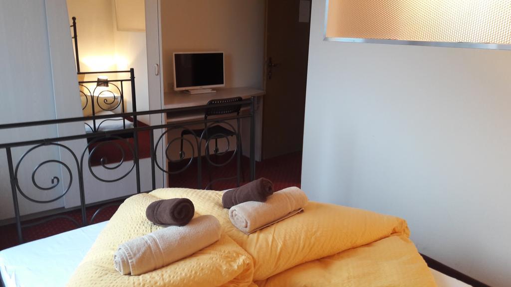 Hotel Sonnhof-グレーブミング エクステリア 写真